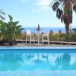 Вілла Exclusive Golf Private Pool