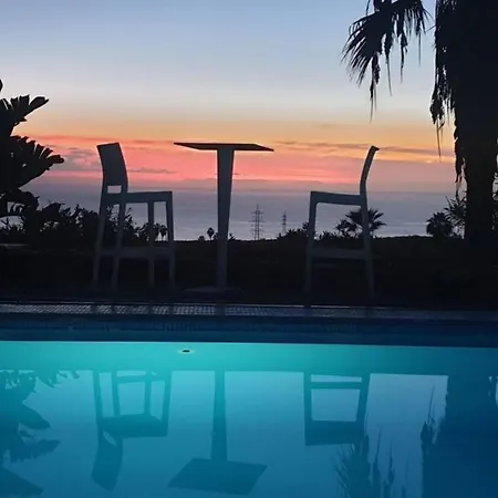 Exclusive Golf Private Pool